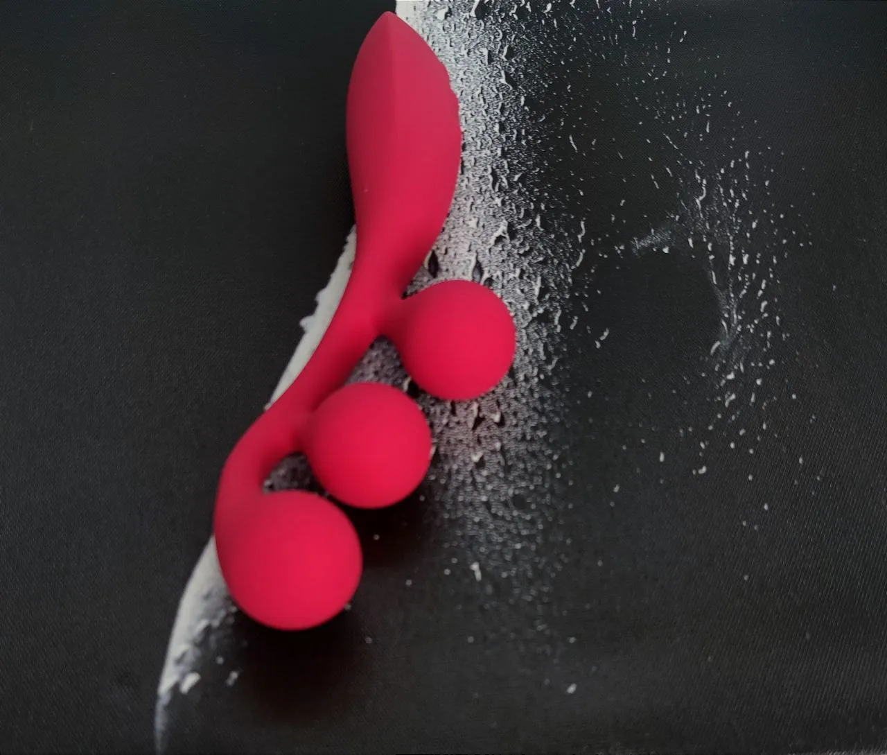 multyvybrator-satisfyer-tri-ball-1-red-38549279462653_4ed57fde6c